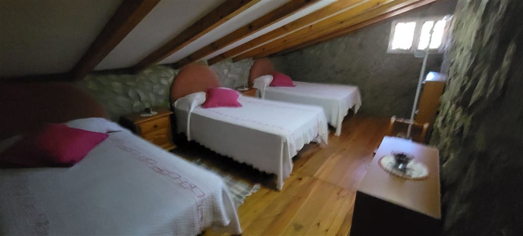 8 soveværelse Finca/Landehus til salg i Guadalupe med swimmingpool garage - € 228.950 (Ref: 9146273)