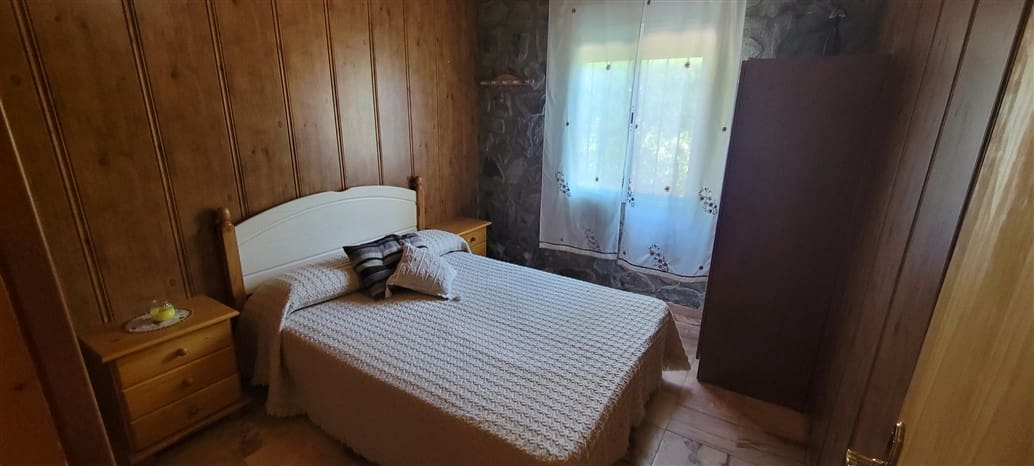 8 soveværelse Finca/Landehus til salg i Guadalupe med swimmingpool garage - € 228.950 (Ref: 9146273)