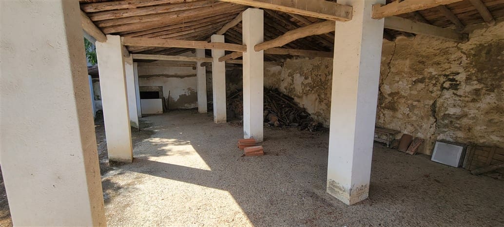 Villa til salgs i Trujillo med svømmebasseng garasje - € 850 000 (Ref: 9177590)