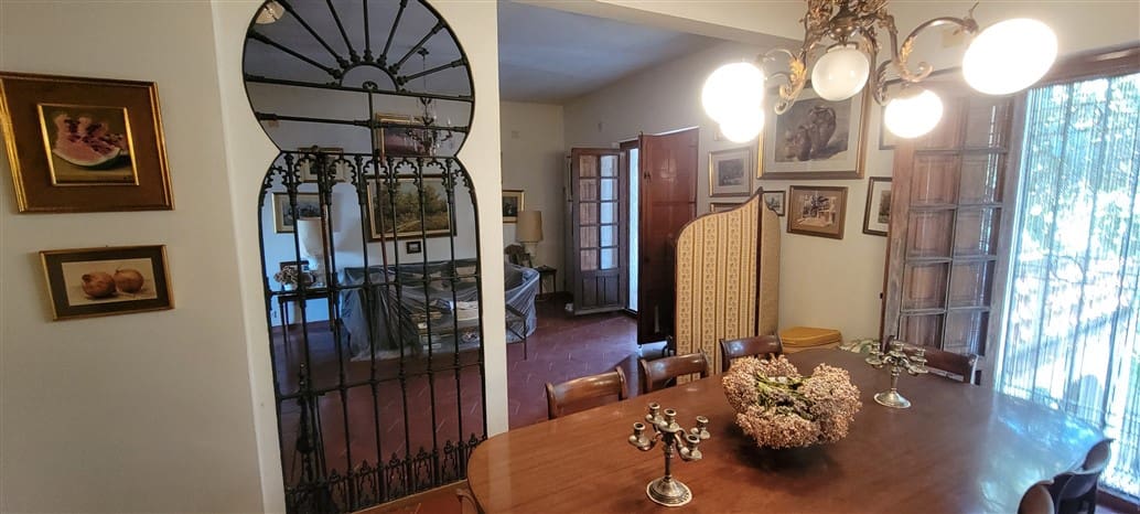 Villa til salgs i Trujillo med svømmebasseng garasje - € 850 000 (Ref: 9177590)