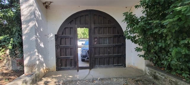 Villa till salu i Trujillo med pool garage - 850 000 € (Ref: 9177590)