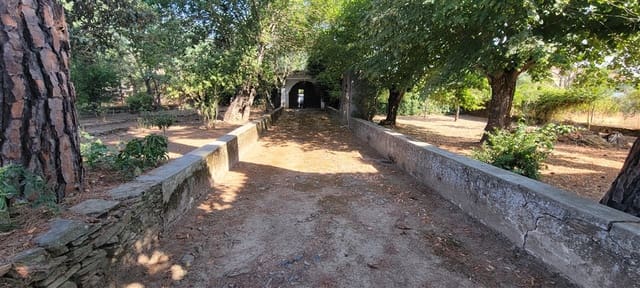 Villa till salu i Trujillo med pool garage - 850 000 € (Ref: 9177590)