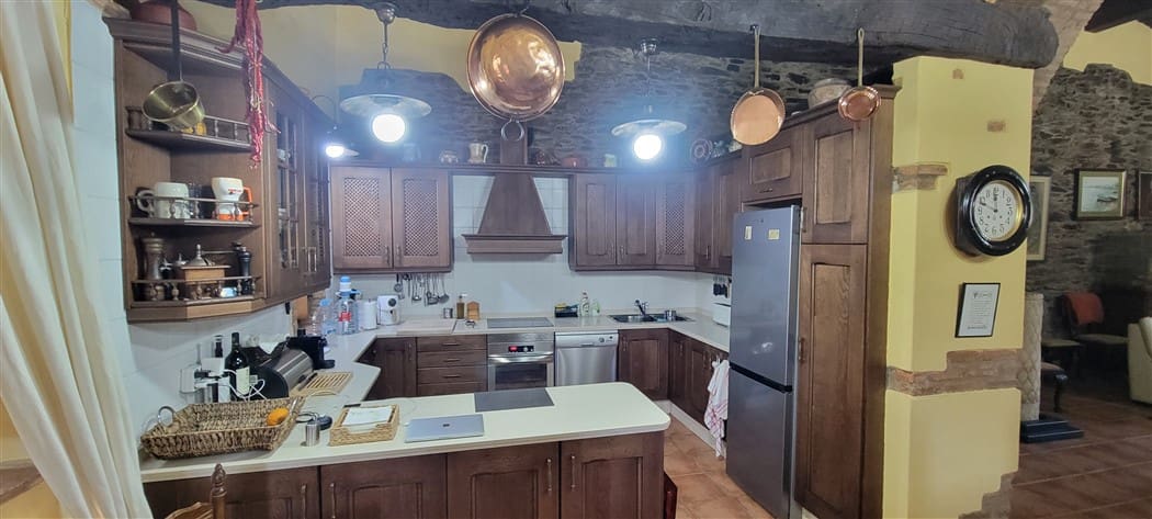 4 soveværelse Finca/Landehus til salg i Trujillo med garage - € 636.000 (Ref: 9190829)