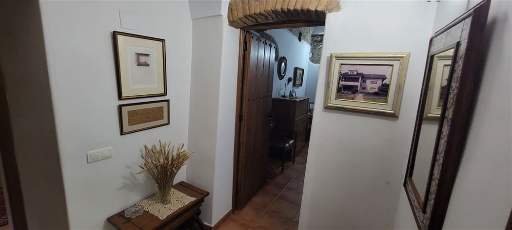 4 soveværelse Finca/Landehus til salg i Trujillo med garage - € 636.000 (Ref: 9190829)