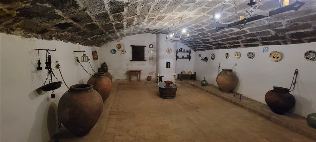 4 soveværelse Finca/Landehus til salg i Trujillo med garage - € 636.000 (Ref: 9190829)