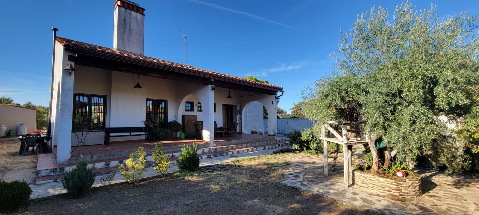 4 soveværelse Finca/Landehus til salg i Trujillo - € 215.000 (Ref: 9203389)