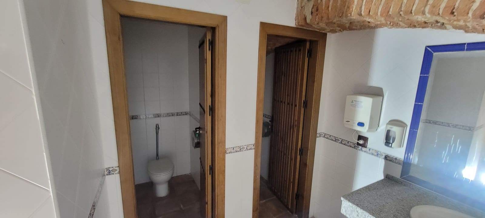 16 quarto Empresa para venda em Trujillo - 477 000 € (Ref: 9305202)