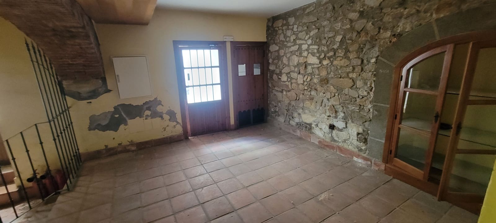 16 quarto Empresa para venda em Trujillo - 477 000 € (Ref: 9305202)