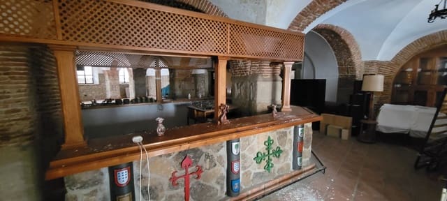 16 bedroom Business for sale in Trujillo - € 477,000 (Ref: 9305202)