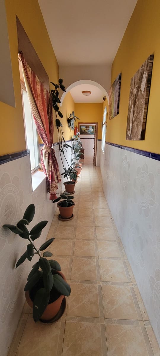 16 quarto Empresa para venda em Trujillo - 477 000 € (Ref: 9305202)