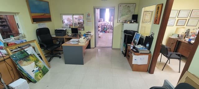 Business for sale in Trujillo - € 159,000 (Ref: 9305203)