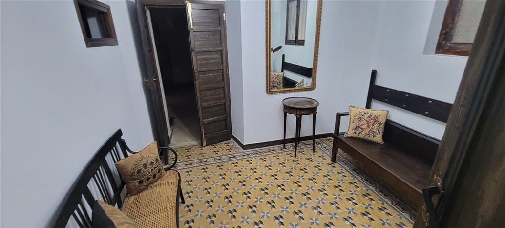 16 soveværelse Byhus til salg i Madronera med garage - € 600.000 (Ref: 9305286)