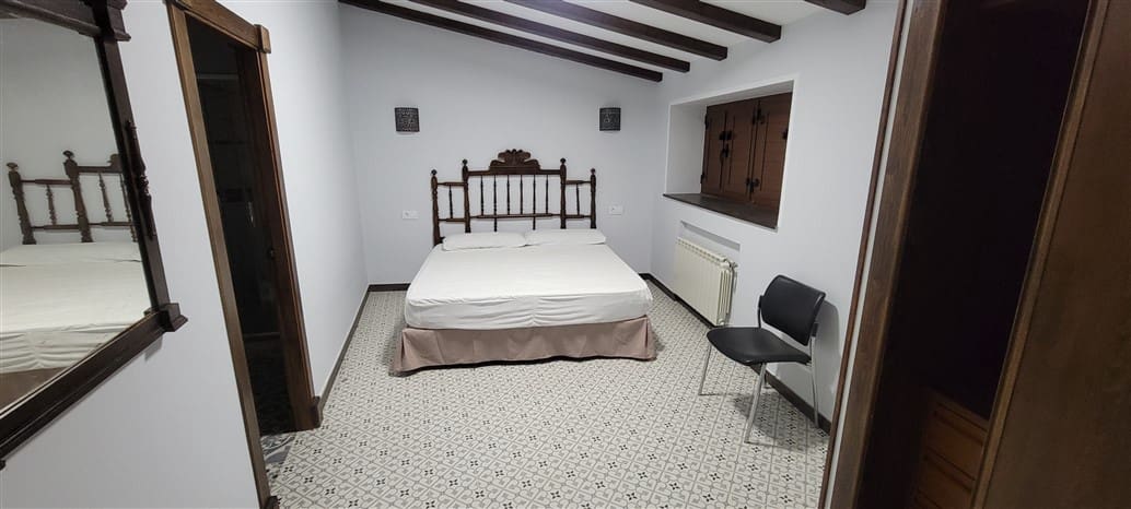 16 soveværelse Byhus til salg i Madronera med garage - € 600.000 (Ref: 9305286)