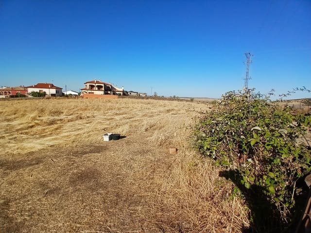 Building Plot for sale in Madroñera - € 12,500 (Ref: 9325199)