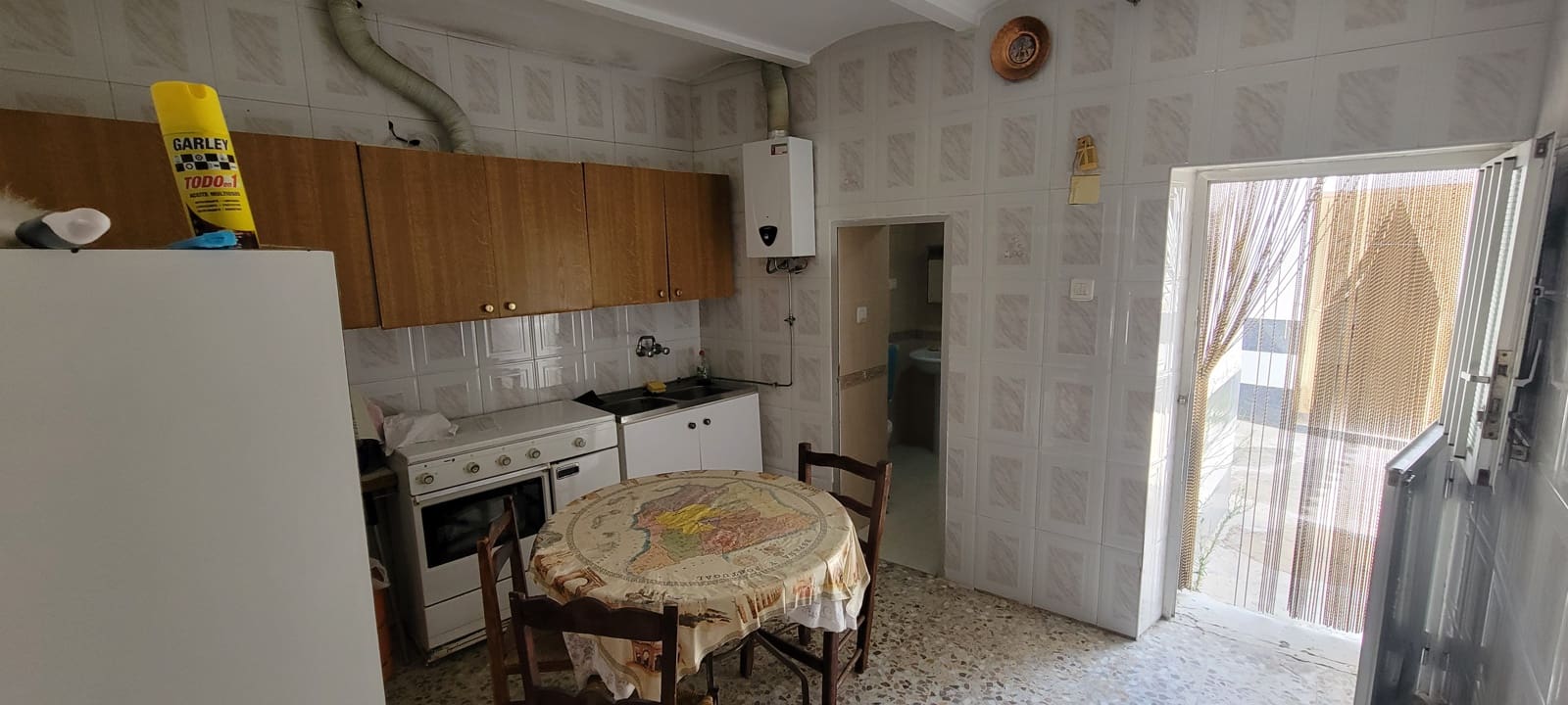 7 slaapkamer Huis te koop in Trujillo met garage - € 99.000 (Ref: 9345645)