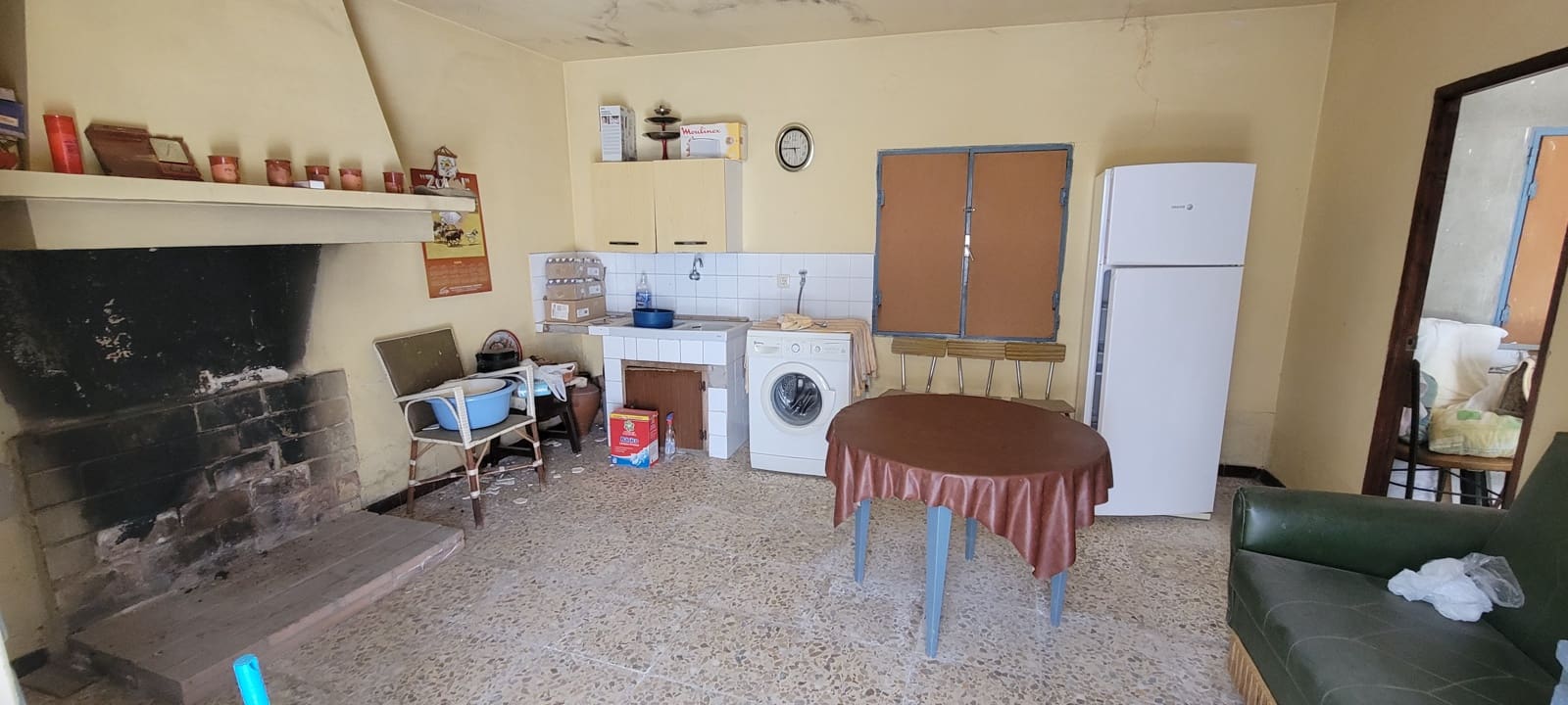 7 slaapkamer Huis te koop in Trujillo met garage - € 99.000 (Ref: 9345645)