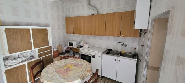 7 bedroom Townhouse for sale in Trujillo with garage - € 99,000 (Ref: 9345645)