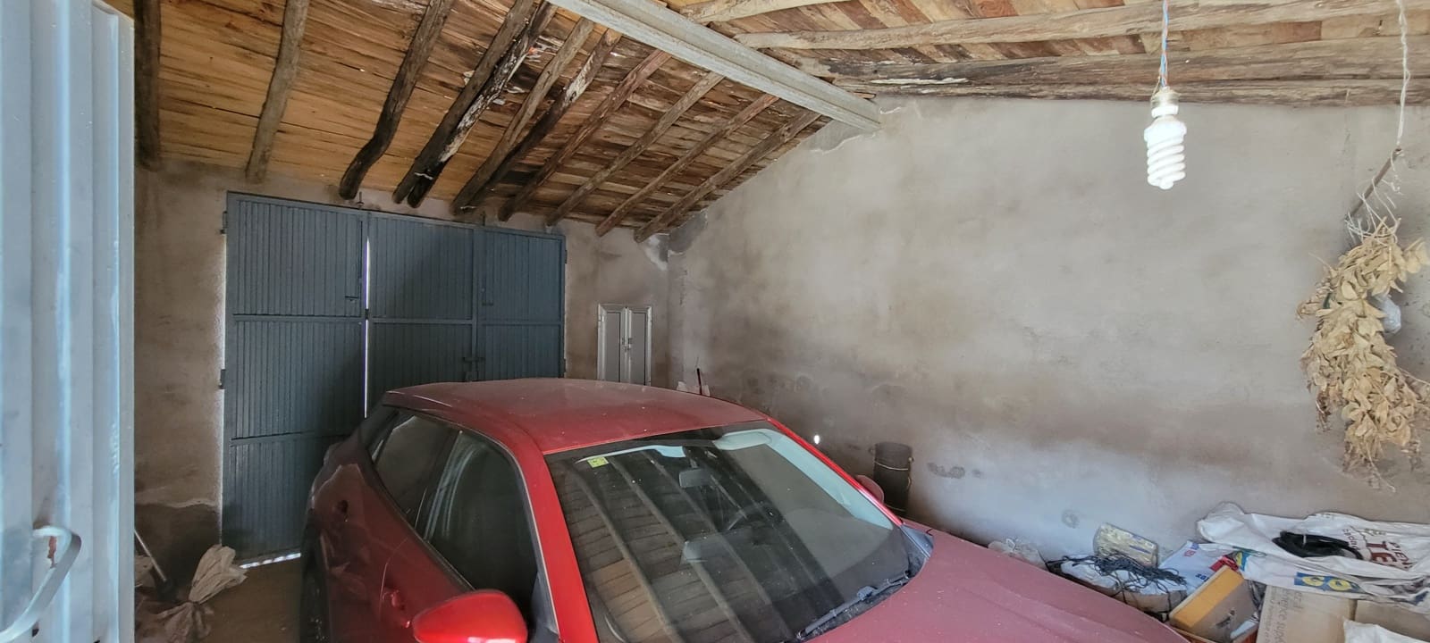 7 slaapkamer Huis te koop in Trujillo met garage - € 99.000 (Ref: 9345645)