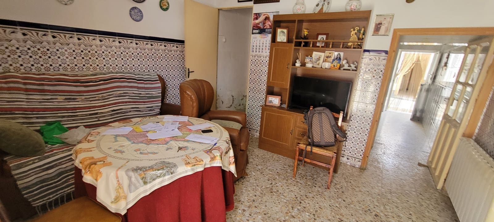 7 slaapkamer Huis te koop in Trujillo met garage - € 99.000 (Ref: 9345645)