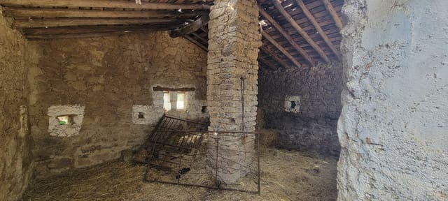 Finca/Landehus til salg i Trujillo - € 99.000 (Ref: 9366785)