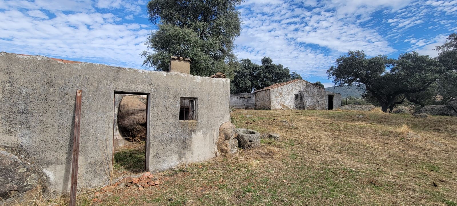 Finca/Landehus til salg i Trujillo - € 99.000 (Ref: 9366785)