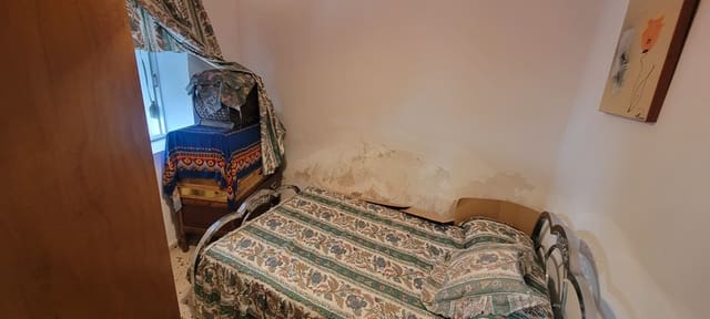 5 chambre Maison de Ville à vendre à Trujillo - 49 000 € (Ref: 9371545)