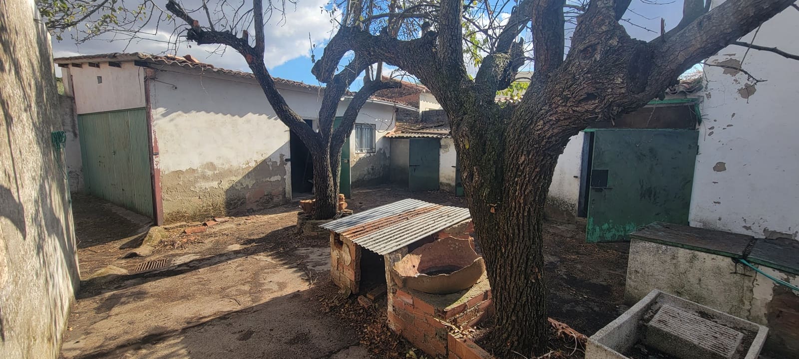 2 slaapkamer Huis te koop in Trujillo - € 63.000 (Ref: 9393672)