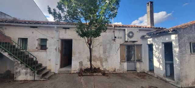 2 bedroom Townhouse for sale in Trujillo - € 63,000 (Ref: 9393672)