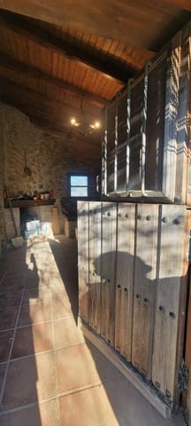 1 soveværelse Finca/Landehus til salg i Trujillo med swimmingpool - € 150.000 (Ref: 9448504)