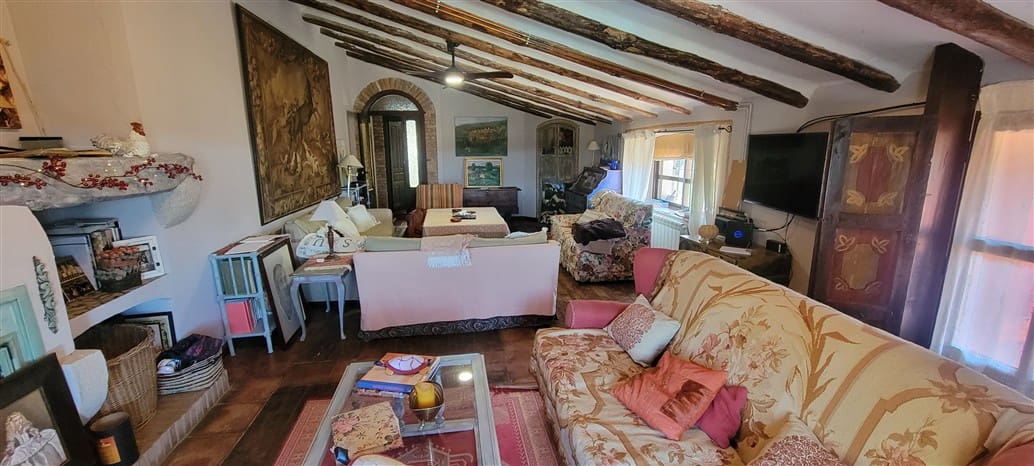 4 soverom Finca/Herregård til salgs i Trujillo med svømmebasseng garasje - € 85 000 (Ref: 9498018)