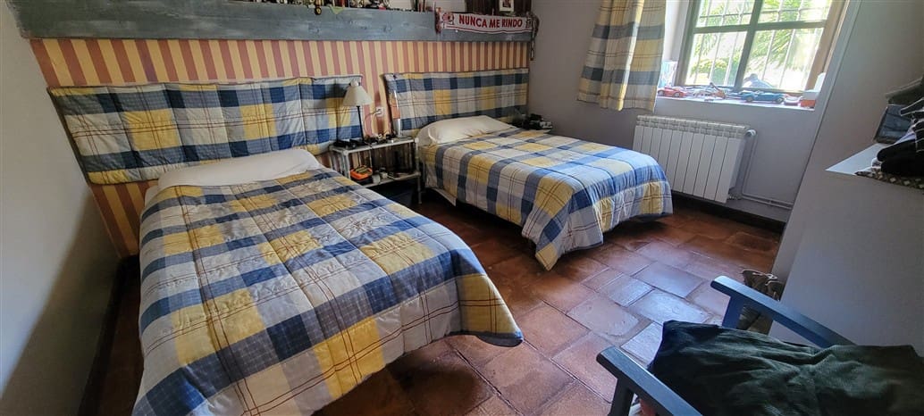 4 soverom Finca/Herregård til salgs i Trujillo med svømmebasseng garasje - € 85 000 (Ref: 9498018)