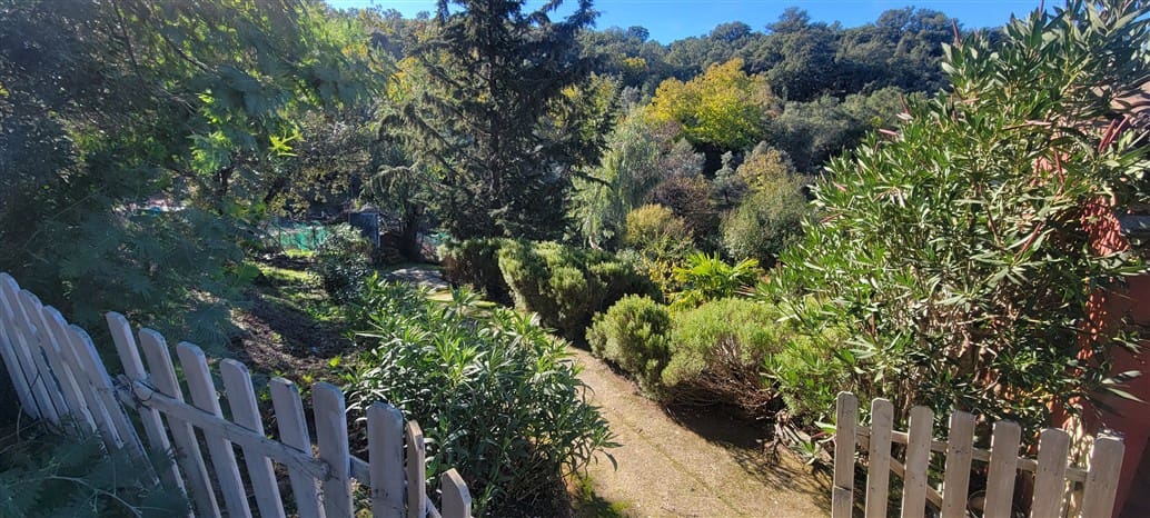 4 soverom Finca/Herregård til salgs i Trujillo med svømmebasseng garasje - € 85 000 (Ref: 9498018)