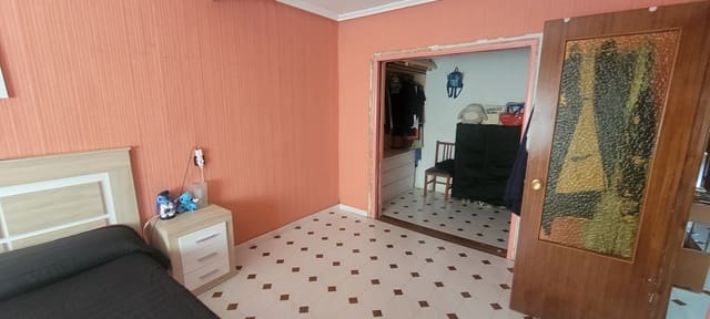 3 soverom Hus til salgs i Madroñera med garasje - € 84 000 (Ref: 9645426)