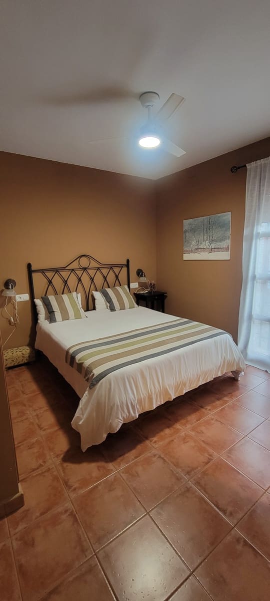 3 bedroom Finca/Country House for sale in Trujillo with pool garage - € 300,000 (Ref: 9719352)