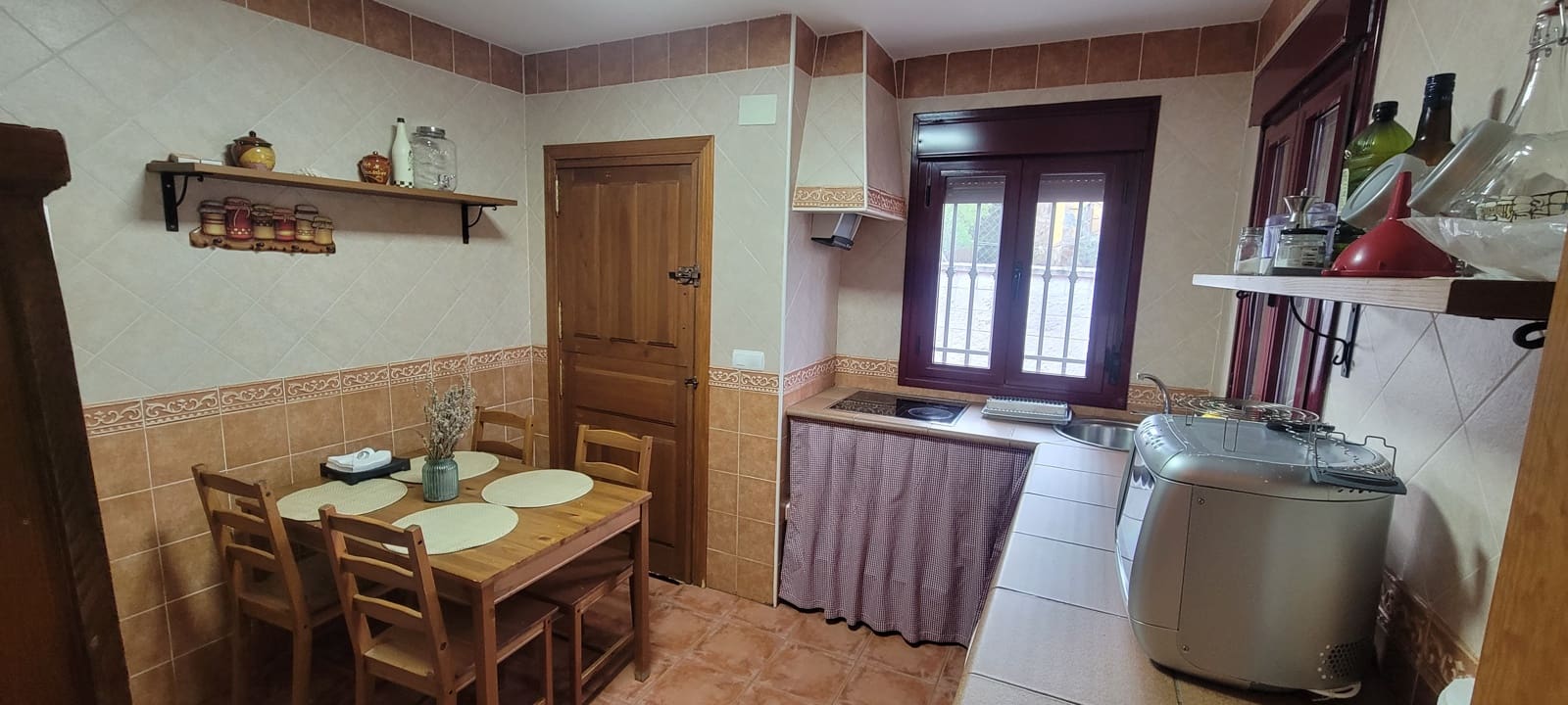 3 bedroom Finca/Country House for sale in Trujillo with pool garage - € 300,000 (Ref: 9719352)