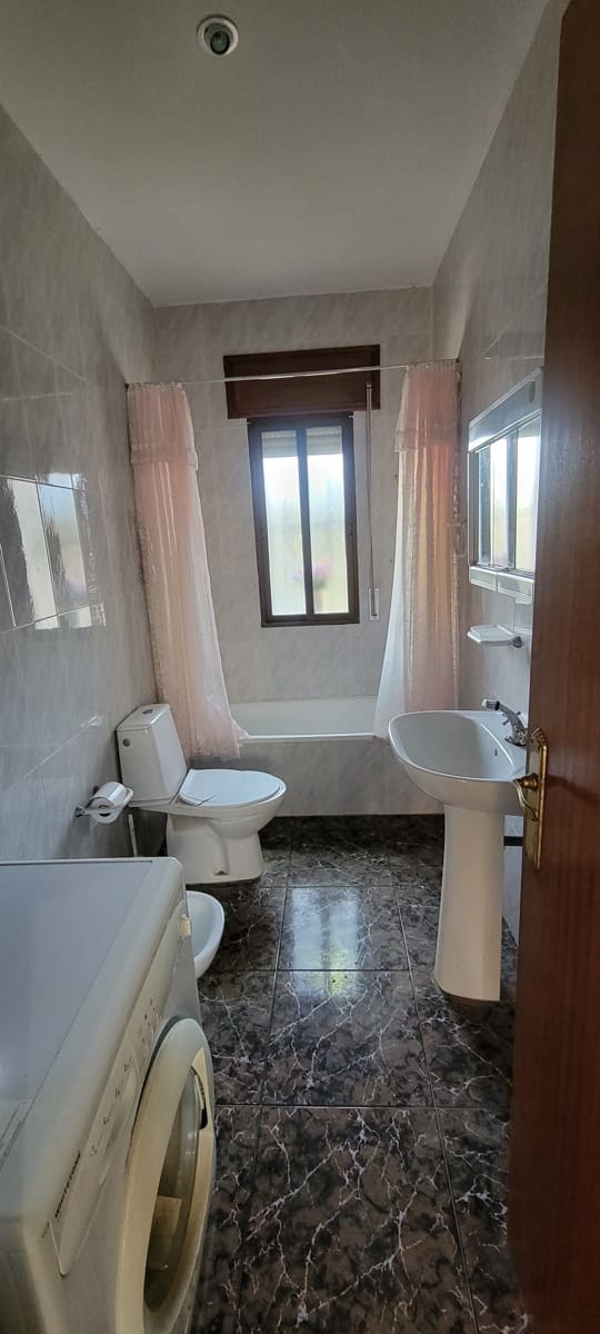 2 bedroom Finca/Country House for sale in Trujillo with pool garage - € 130,000 (Ref: 9719353)