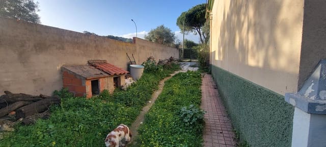 2 soverom Finca/Herregård til salgs i Trujillo med svømmebasseng garasje - € 130 000 (Ref: 9719353)