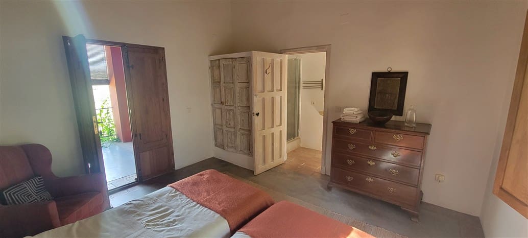 5 makuuhuone Maalaistalo myytävänä paikassa Montanchez mukana uima-altaan 
autotalli - 690 000 € (Ref: 9807047)