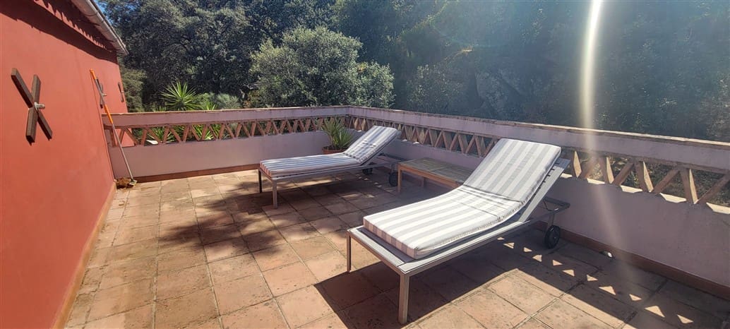 5 makuuhuone Maalaistalo myytävänä paikassa Montanchez mukana uima-altaan 
autotalli - 690 000 € (Ref: 9807047)