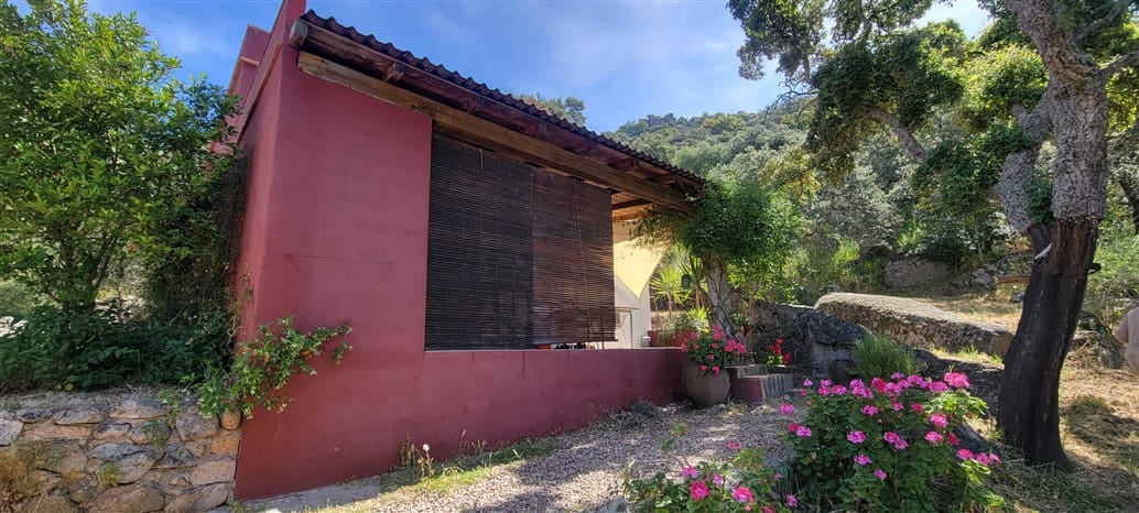 5 makuuhuone Maalaistalo myytävänä paikassa Montanchez mukana uima-altaan 
autotalli - 690 000 € (Ref: 9807047)