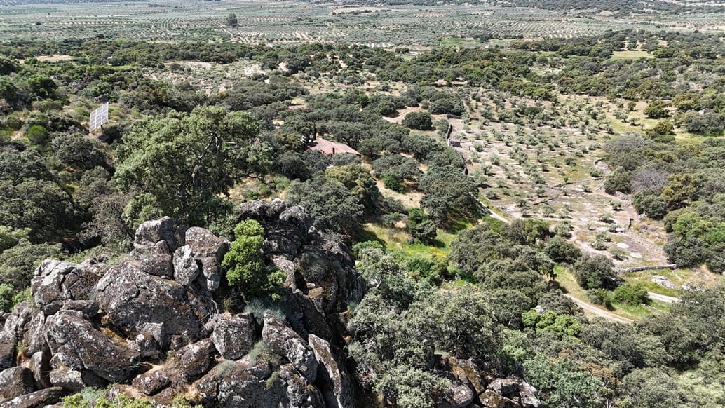 5 makuuhuone Maalaistalo myytävänä paikassa Montanchez mukana uima-altaan 
autotalli - 690 000 € (Ref: 9807047)