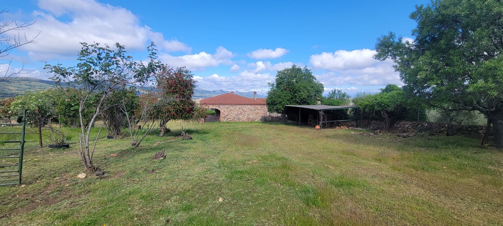3 bedroom Townhouse for sale in Herrera del Duque with pool garage - € 225,000 (Ref: 9858374)