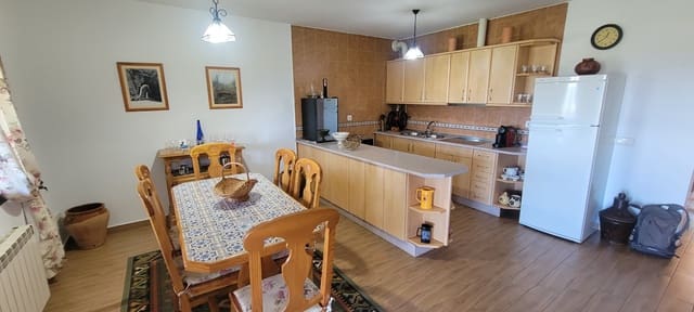 2 Zimmer Finca/Landgut zu verkaufen in Herguijuela mit Garage - 215.000 € (Ref: 9858377)