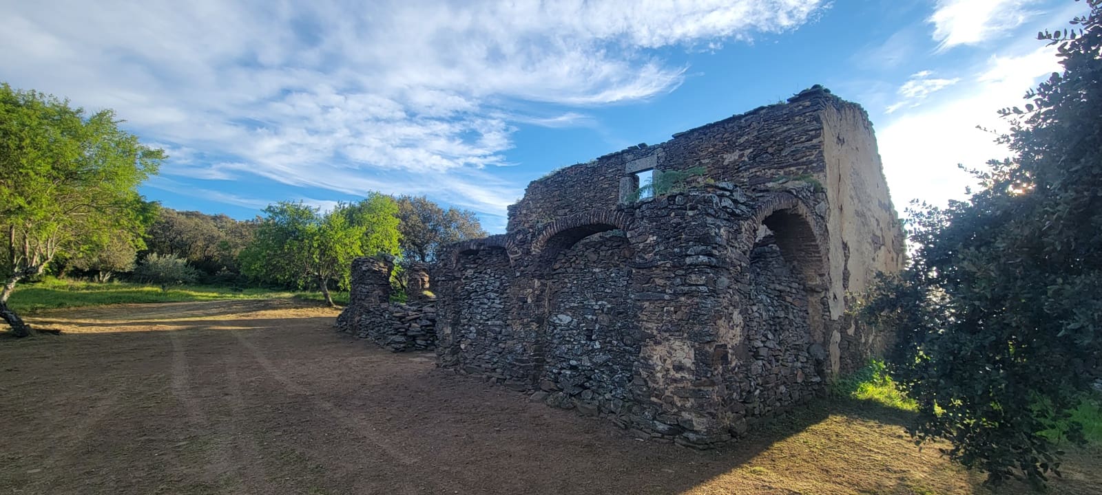 Ruin for sale in Herguijuela - € 180,000 (Ref: 9858569)