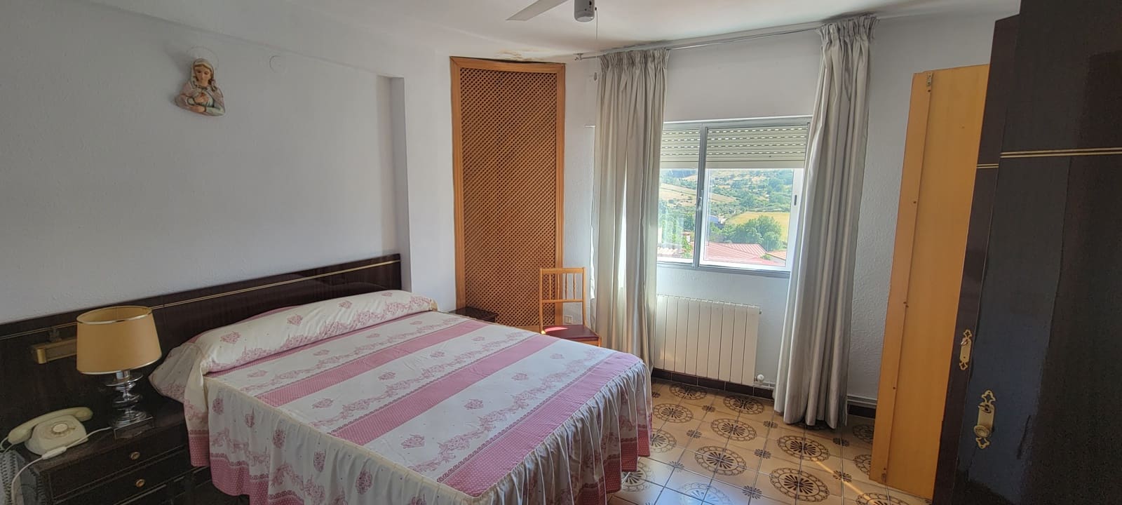 5 soverom Hus til salgs i Garciaz med garasje - € 110 000 (Ref: 9860744)
