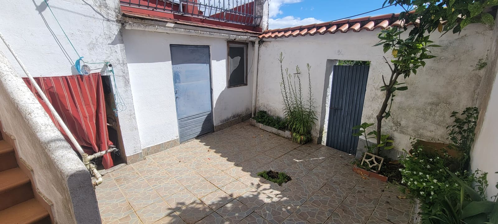 5 soverom Hus til salgs i Garciaz med garasje - € 110 000 (Ref: 9860744)