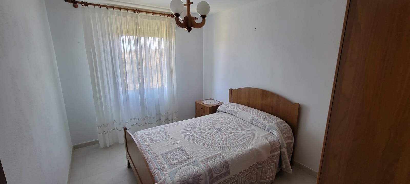 9 soveværelse Byhus til salg i Garciaz med garage - € 129.995 (Ref: 9860746)