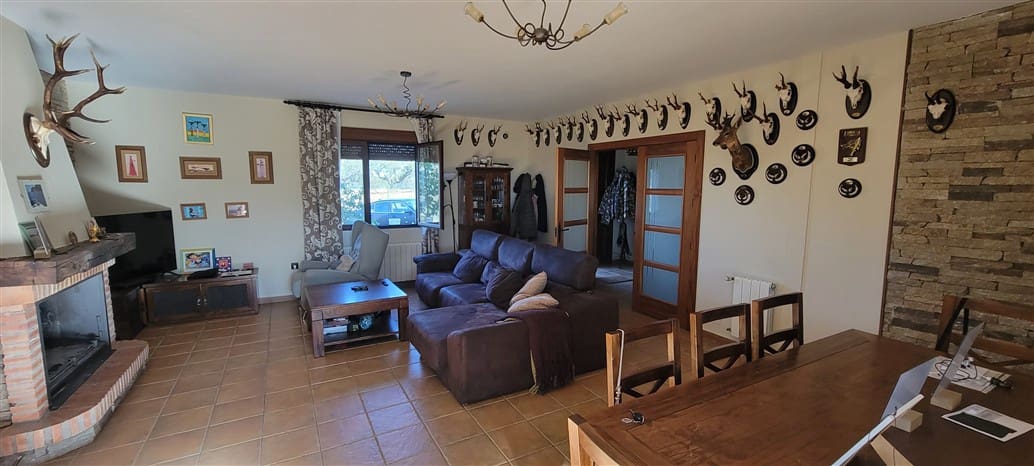 5 soverom Finca/Herregård til salgs i Deleitosa med svømmebasseng garasje - € 750 000 (Ref: 9872497)