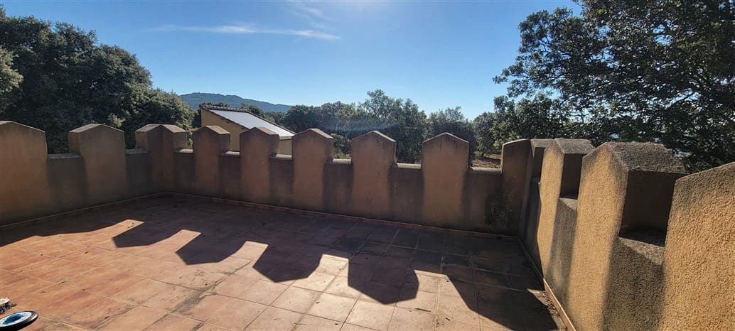 5 soverom Finca/Herregård til salgs i Deleitosa med svømmebasseng garasje - € 750 000 (Ref: 9872497)