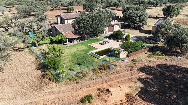 5 camera da letto Finca/Casa di Campagna in vendita in Deleitosa con piscina garage - 750.000 € (Rif: 9872497)